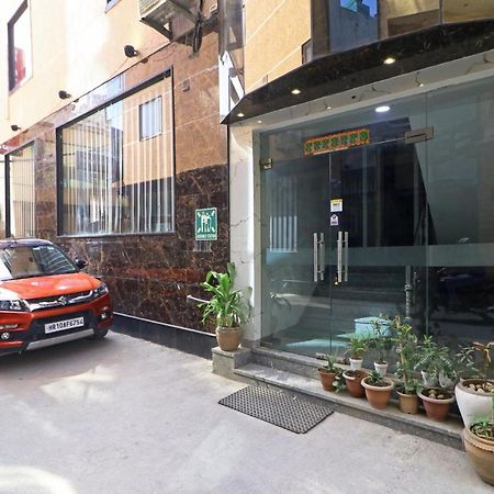 Hotel Paragon Suites Nowe Delhi Zewnętrze zdjęcie